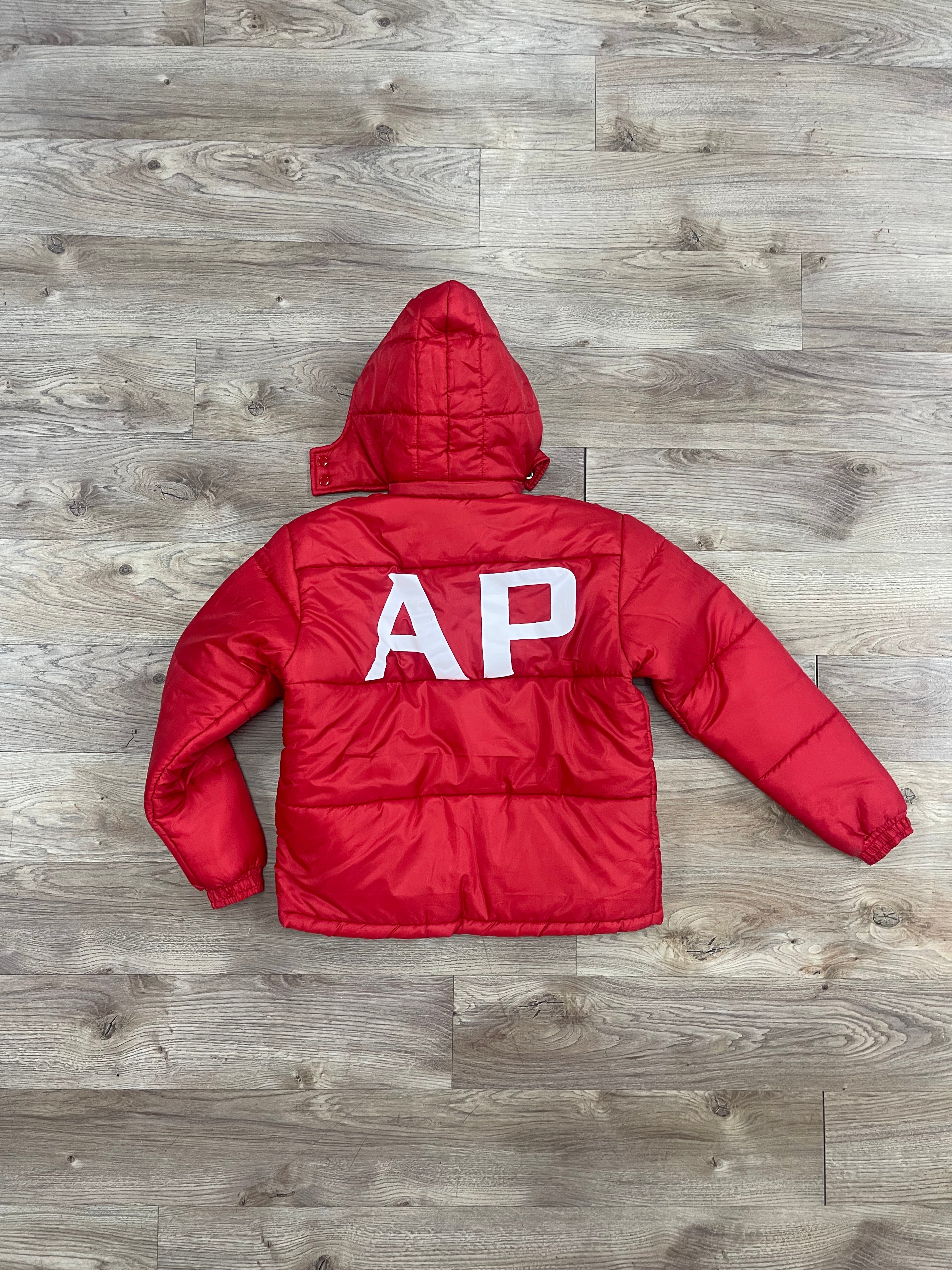 APPLYING PRESSURE COAT | RED