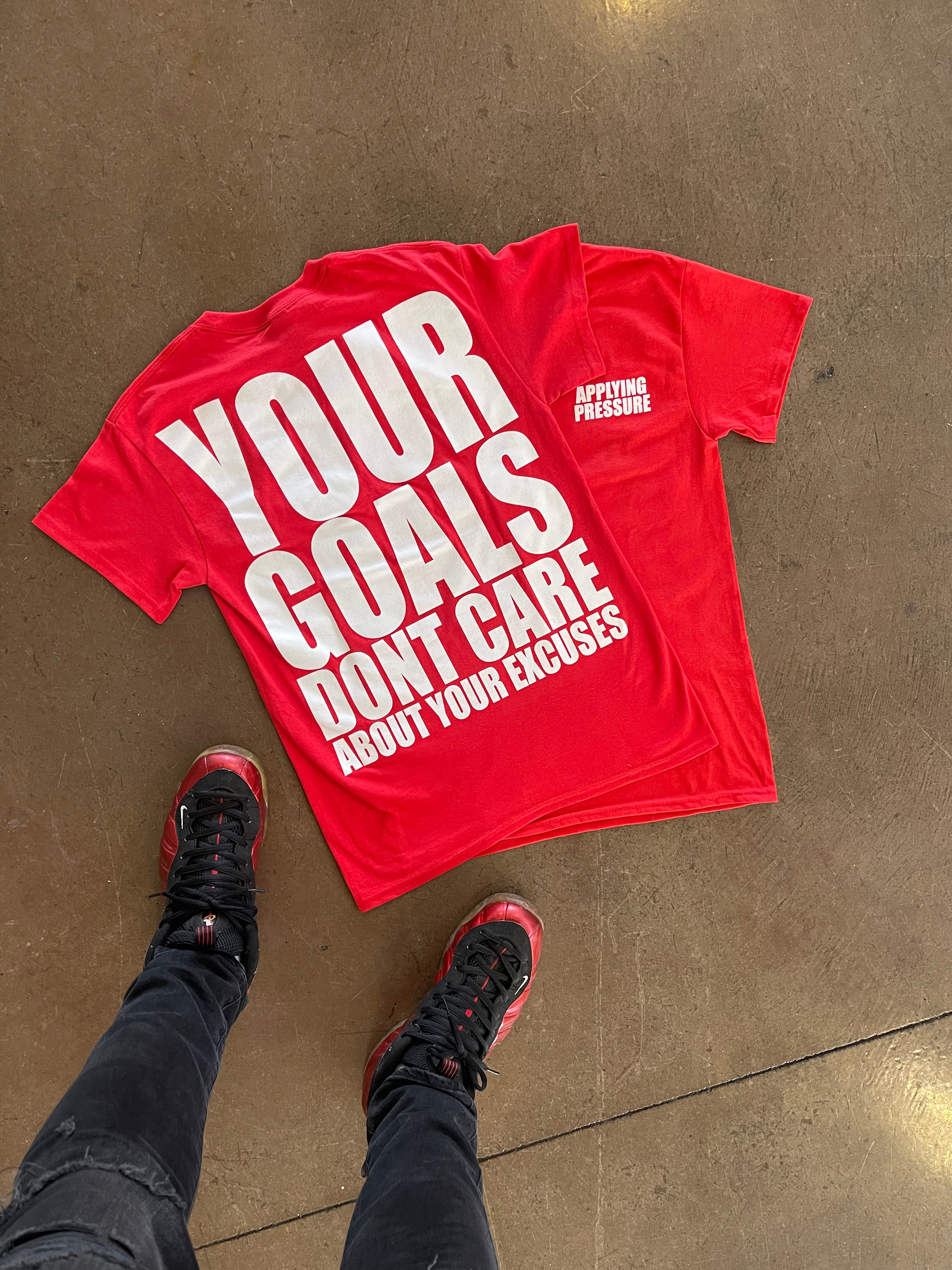 YOUR GOALS TEE| RED AND WHITE